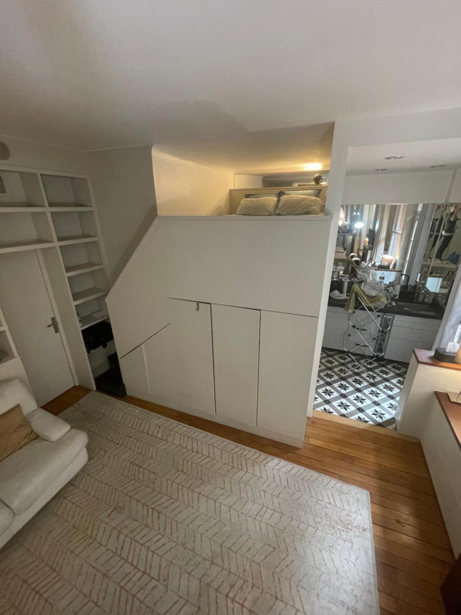 Elegant Avec Mezzanine Porte Des Ternes Parijs
